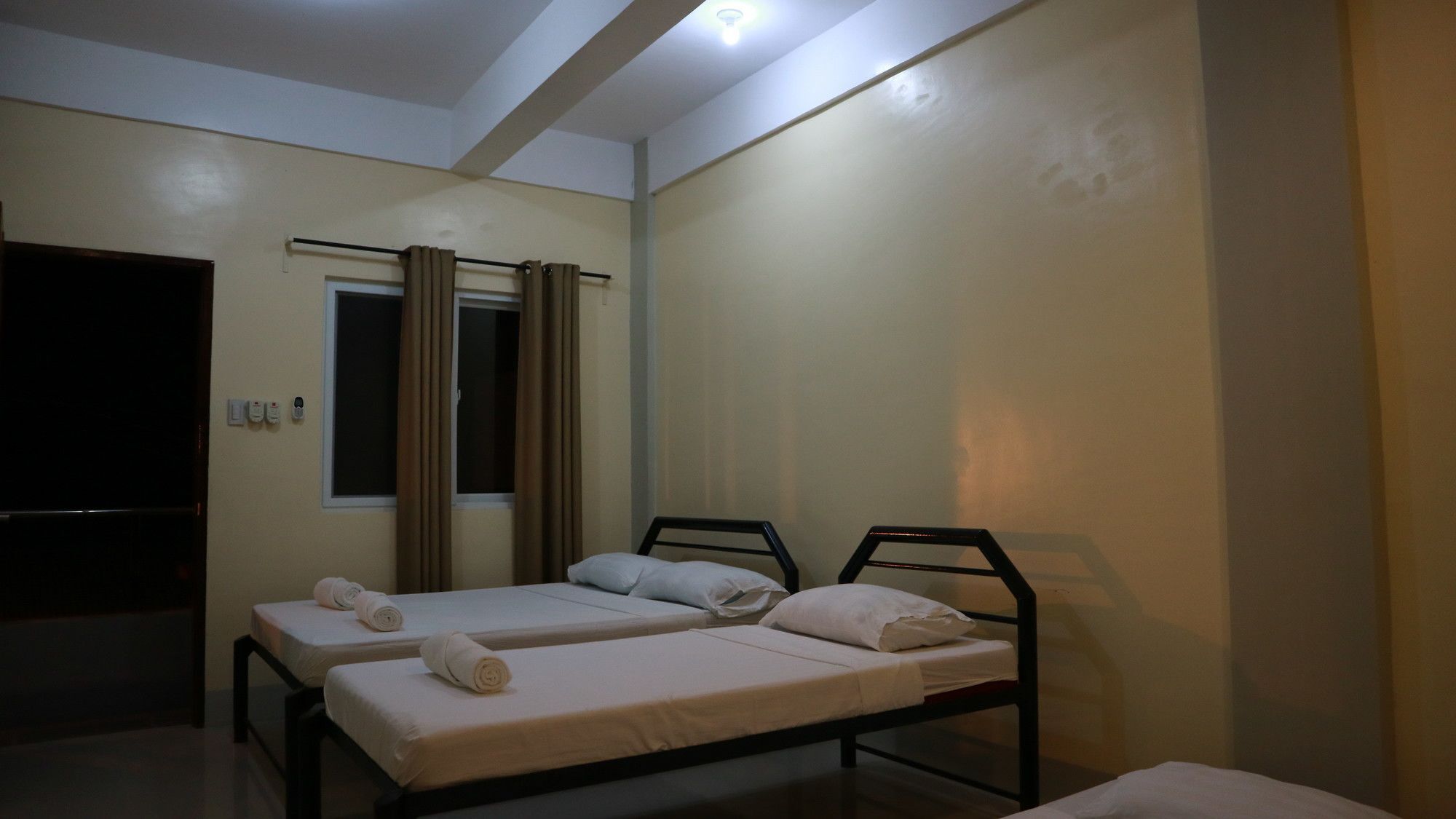 Galourique Inn Ел Нидо Екстериор снимка